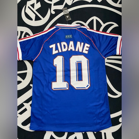 Adidas Retro Vintage Zinedine Zidane #10
France Fifa World Cup 1998 Final jersey - Picture 5 of 5